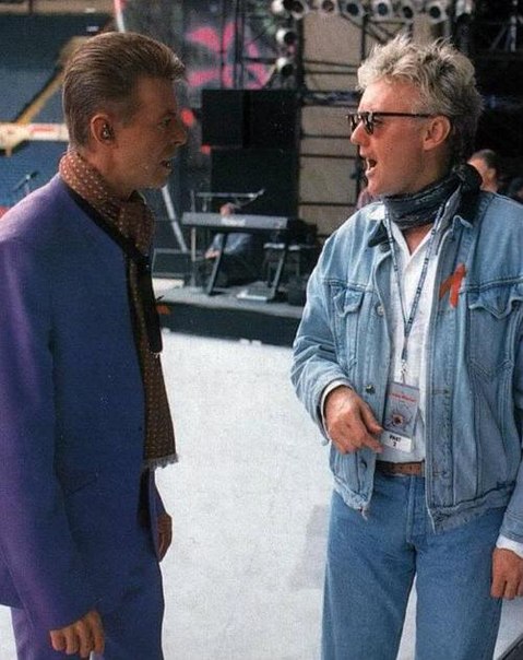 david_bowie_and_roger_taylor 1992